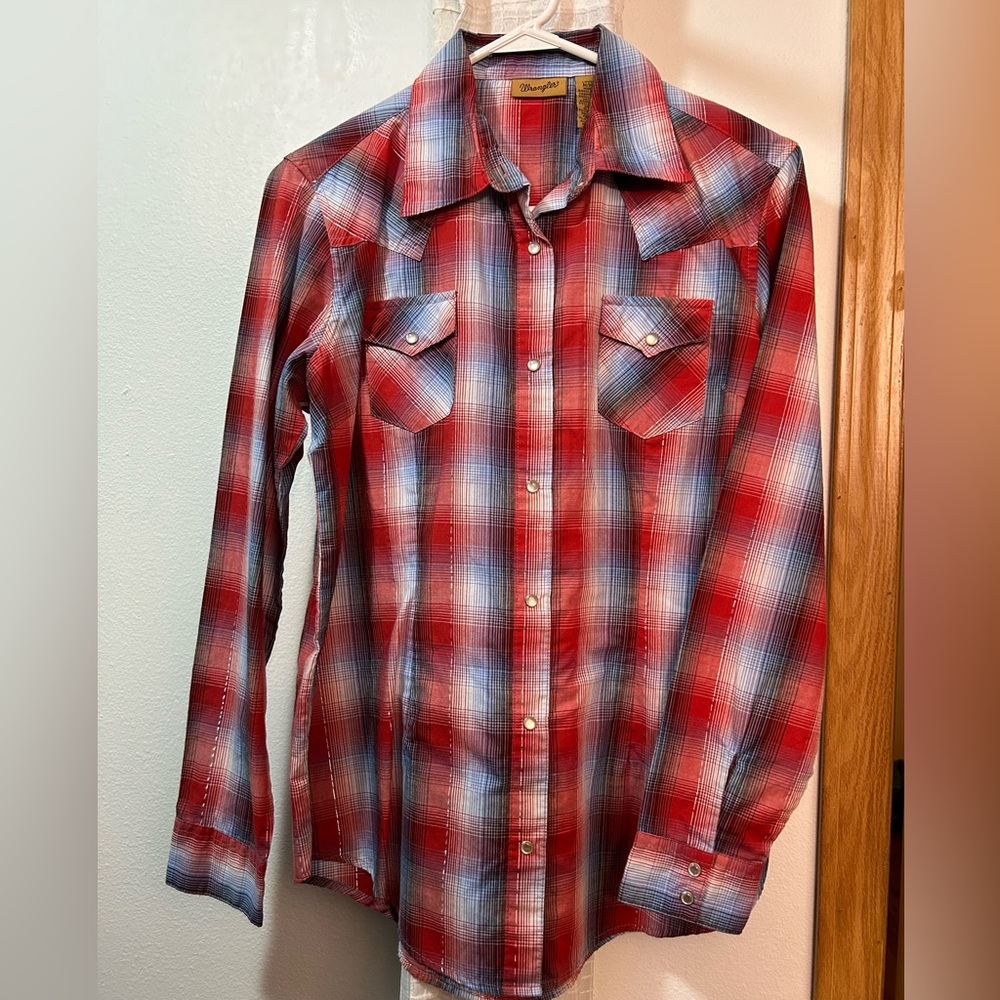Wrangler Women’s Snap long sleeve shirt